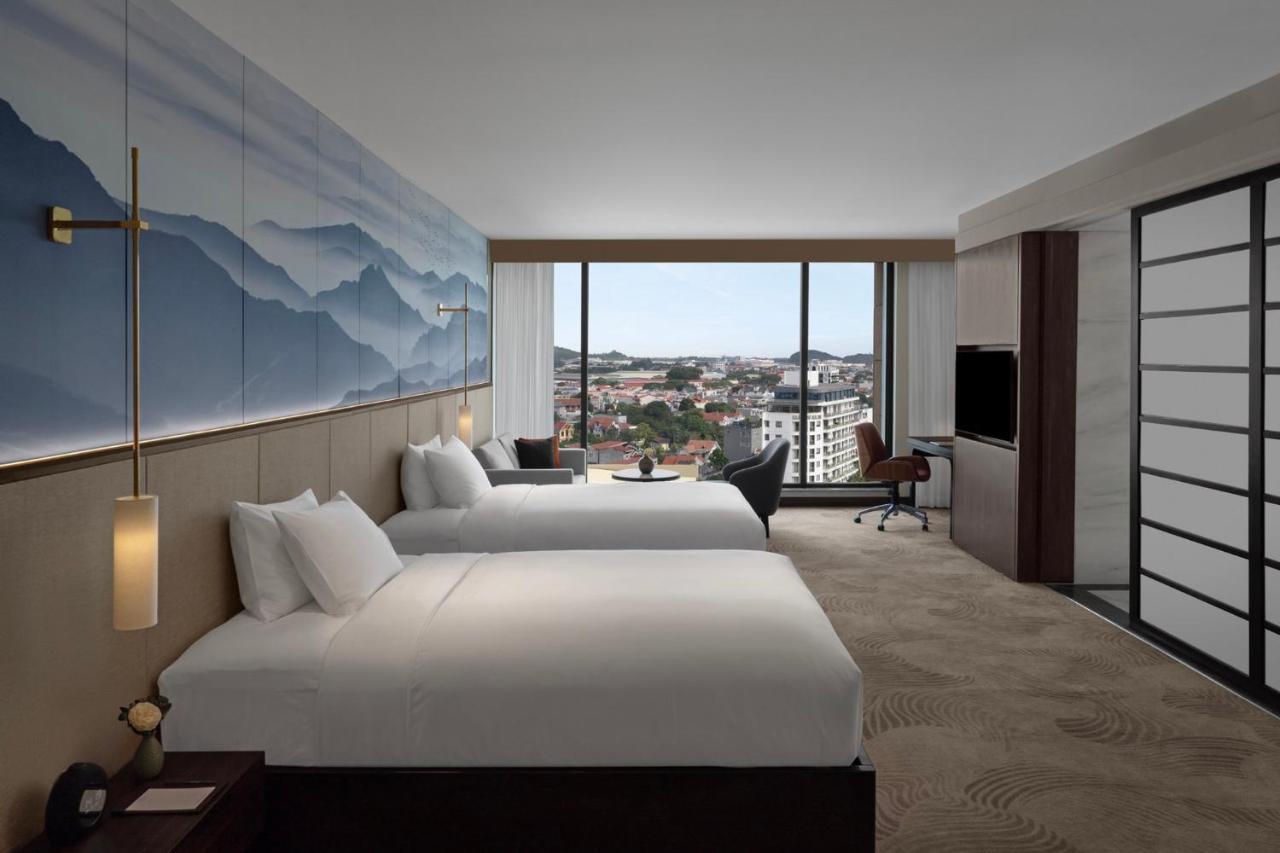 Crowne Plaza Vinh Yen City Centre By Ihg Bagian luar foto
