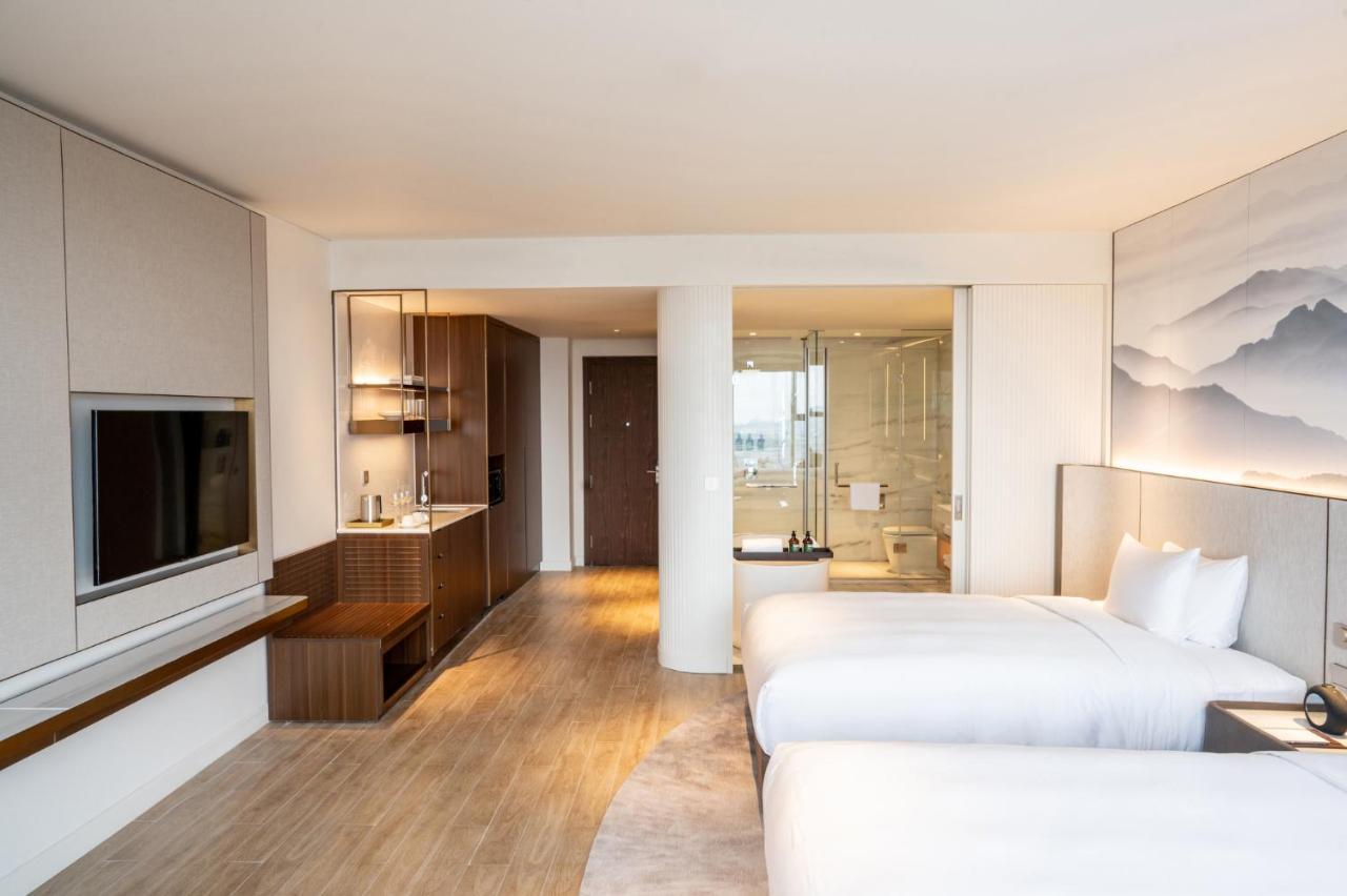 Crowne Plaza Vinh Yen City Centre By Ihg Bagian luar foto