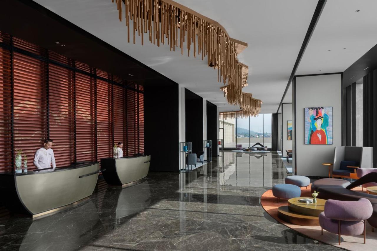 Crowne Plaza Vinh Yen City Centre By Ihg Bagian luar foto
