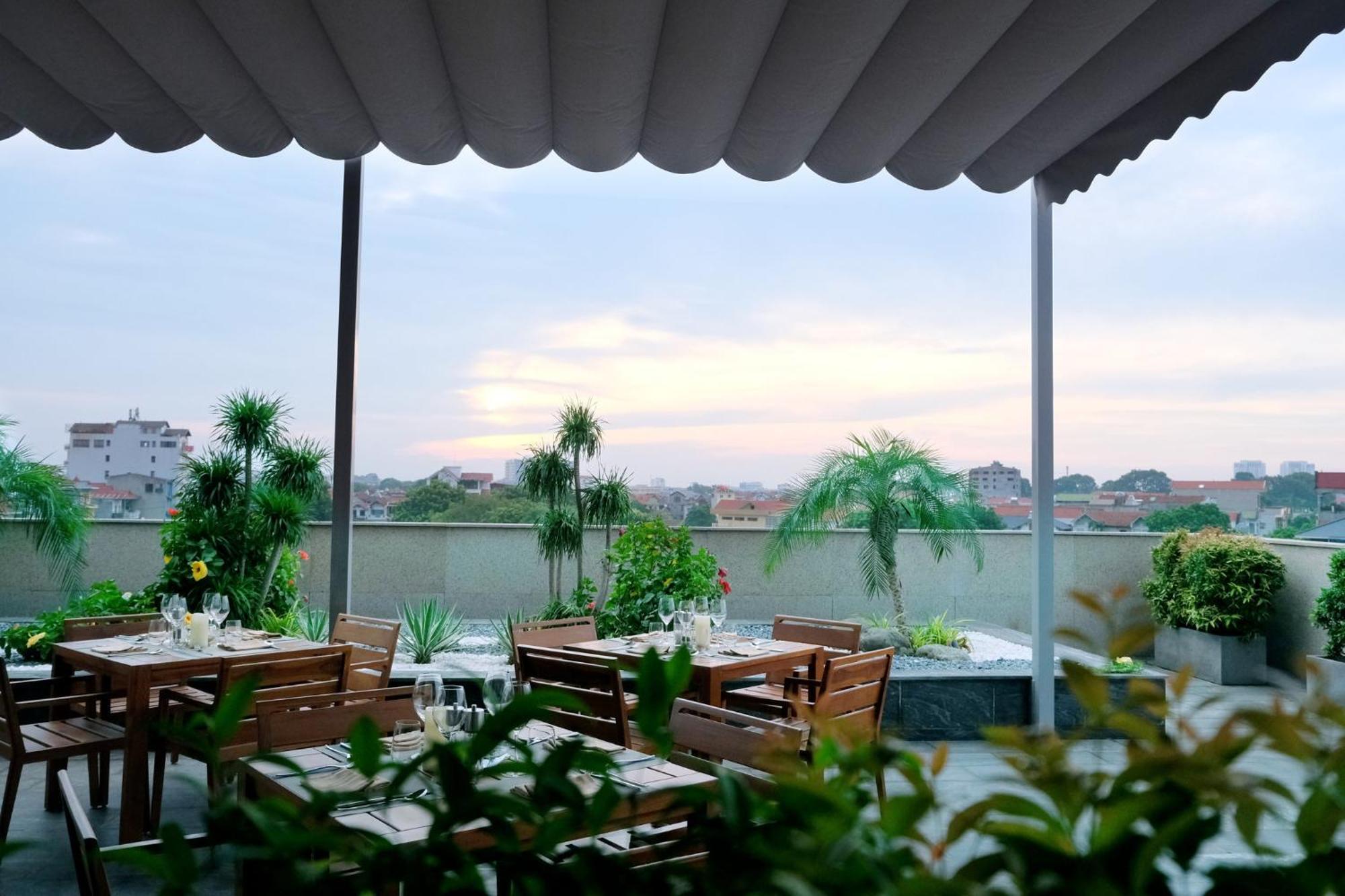 Crowne Plaza Vinh Yen City Centre By Ihg Bagian luar foto